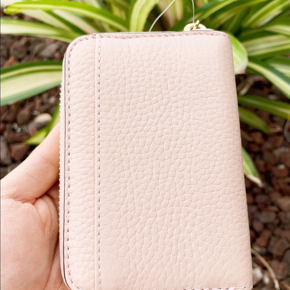 Gaby’sBags👜💕-NWT Michael Kors Coin Wallet Pink - Picture 5 of 7